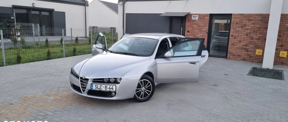 wielkopolskie Alfa Romeo 159 cena 16999 przebieg: 91885, rok produkcji 2006 z Dobczyce